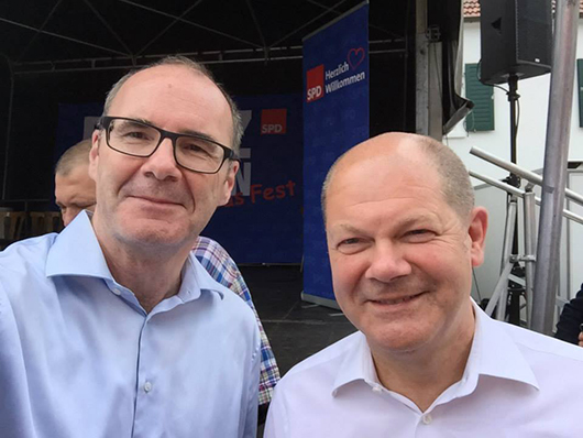 Bernhard Kukatzki (MdL) und Olaf Scholz, Regierender Bürgermeister von Hamburg.